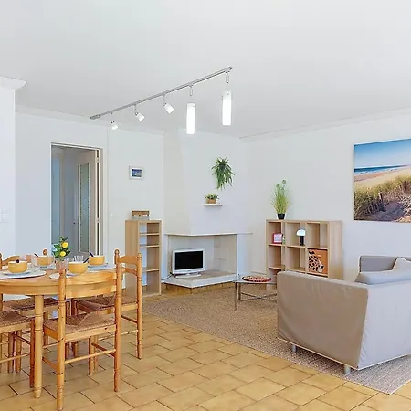Appartamento Metadier By Interhome